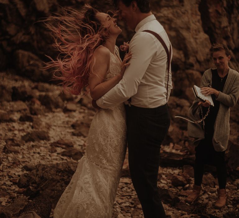 Moody elopement portraits  by Esme Whiteside Photography