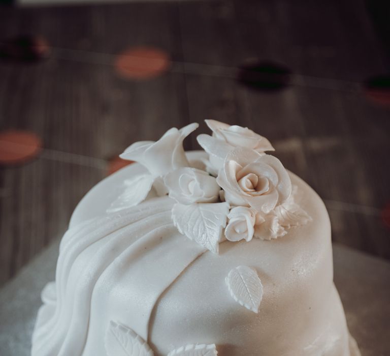 Homemade wedding cake for a micro wedding 