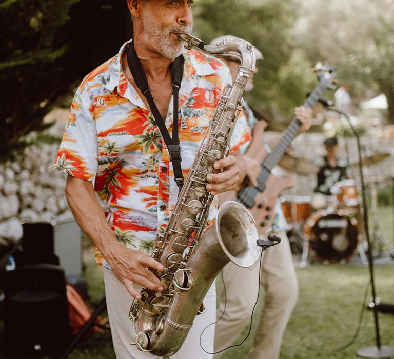 Saxophone player at the reception