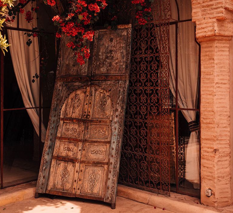 Beldi Country Club luxury wedding venue in Marrakech with authentic Moroccan furniture and designs 