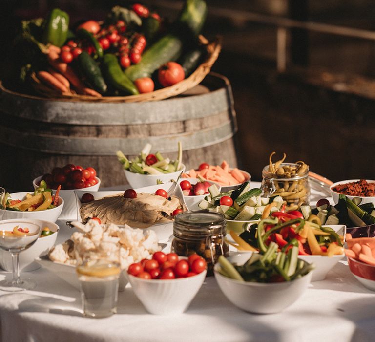 Breadstick, hummus and crudités wedding food 