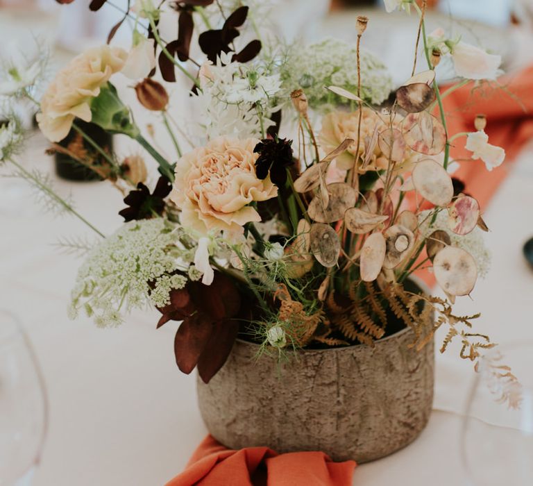 Wedding flower table decor 