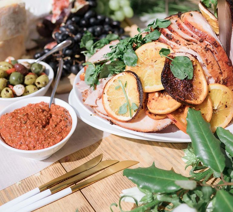 A full Mexican cuisine feast for the wedding guests including all the sides, sauces and dips 