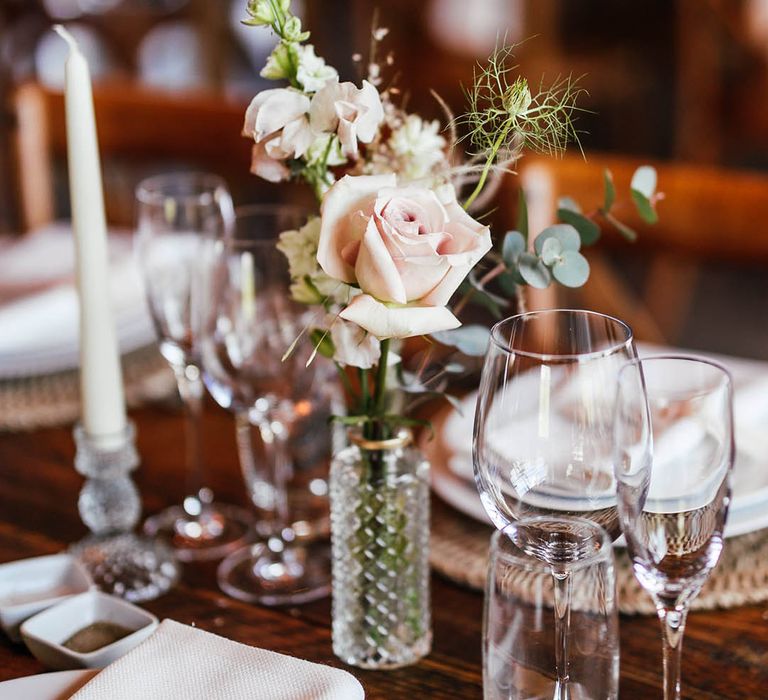 Pink rose flower decor for the table settings 