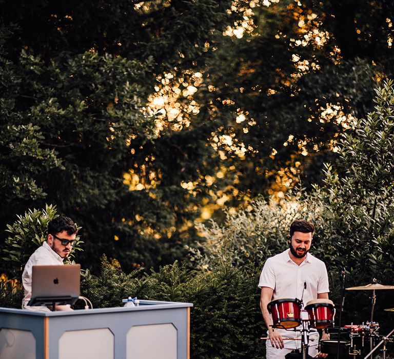 Outdoor wedding band and DJ for wedding entertainment 