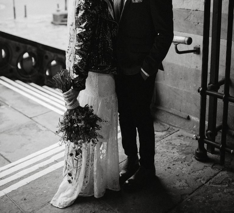 Bride and groom kissing at 2020 wedding 