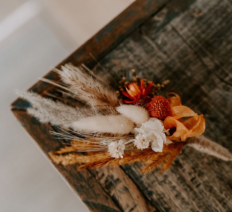 Dried flower buttonhole with bunny ears 