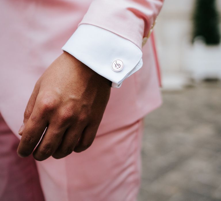 Personalised grooms cufflinks | Michael Maurer Wedding Photography