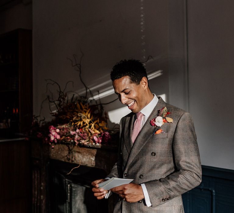 Grooms wedding speech at London pub wedding