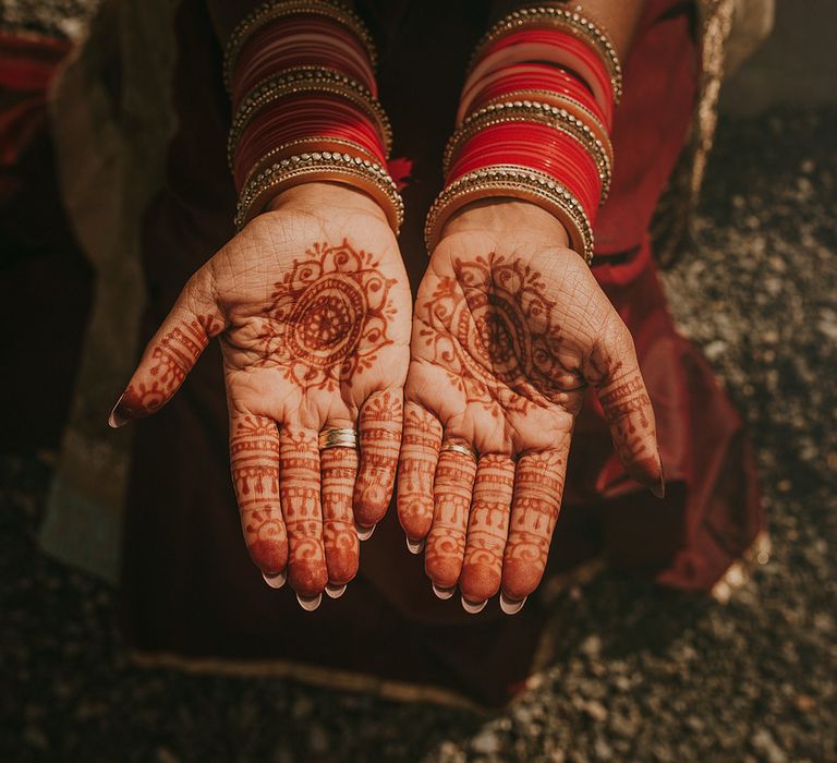 Sirjana's stunning hand henna for her wedding day