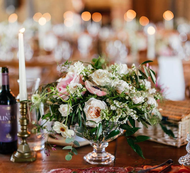 Pink and white flower arrangement for the table decor 