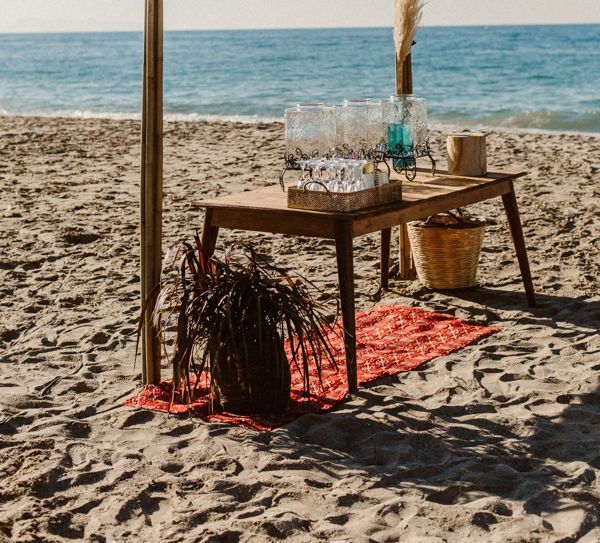 Refreshment bar for beach wedding in Crete