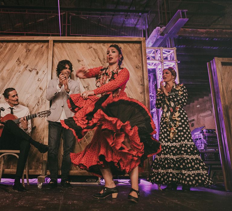 Flamenco dancers wedding entertainment 