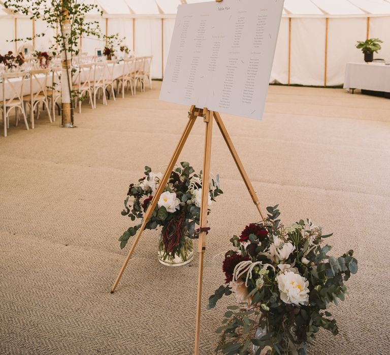 Table plan in the middle of marquee