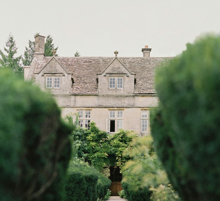 17th century manor house, Barnsley House in Gloucestershire