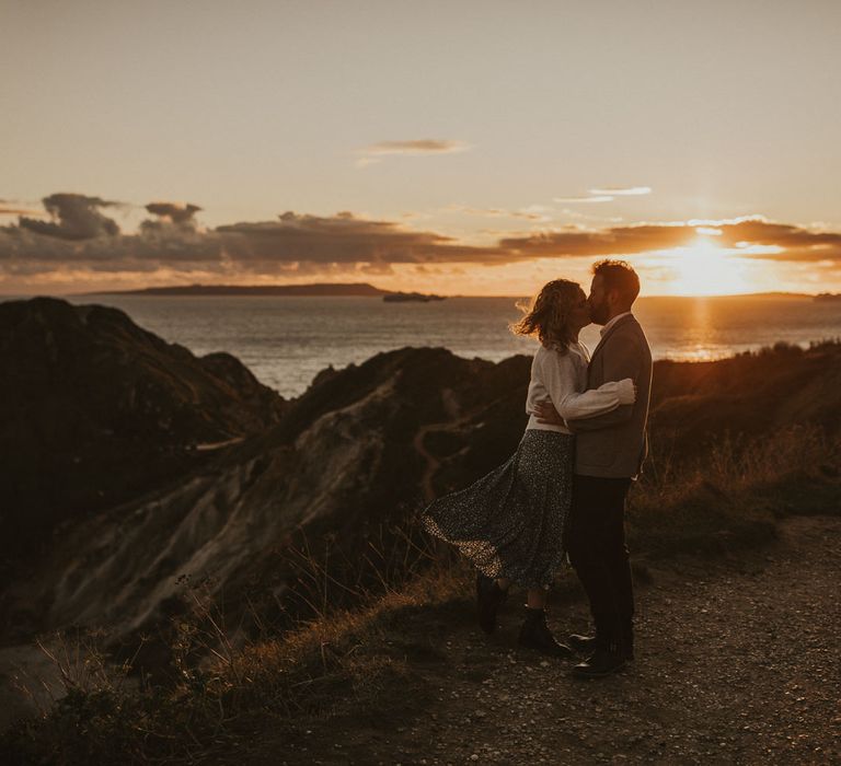 Sunset photoshoot for engaged couple