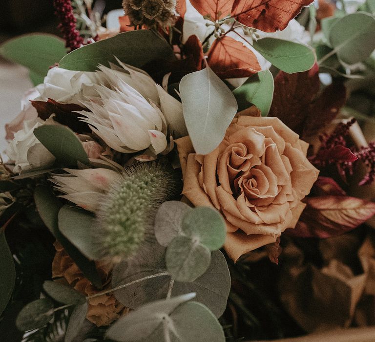 Wedding flowers with dusky pink rose 