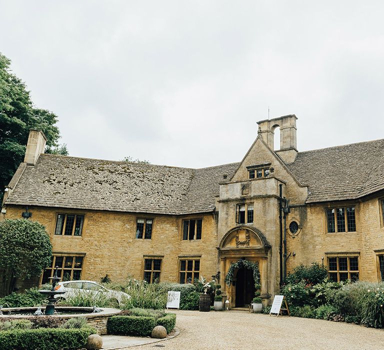 Luxury English Micro wedding at Foxhill Manor, Worcestershire 