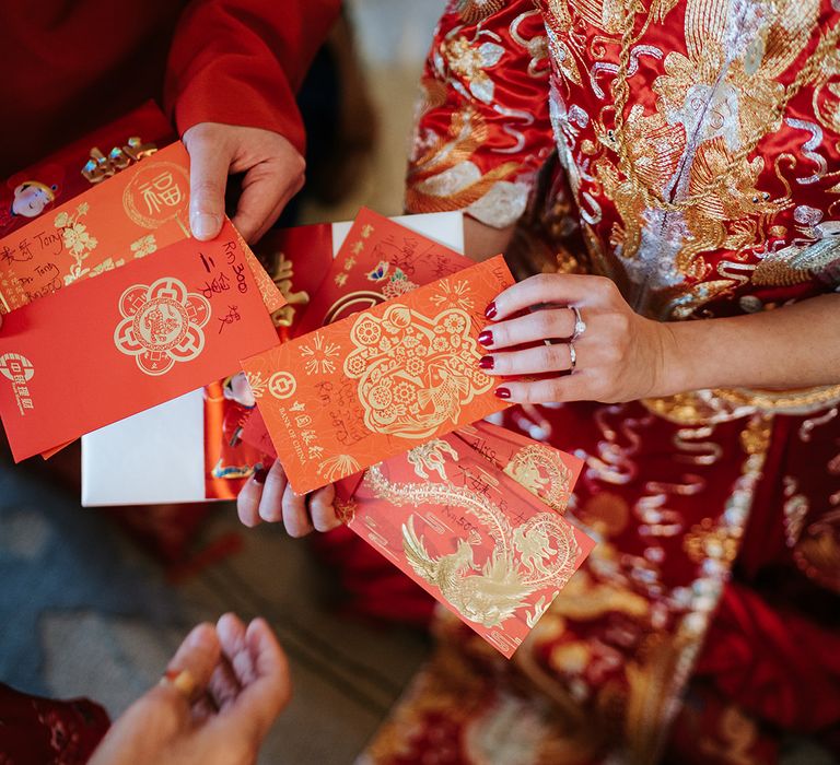 Bride & groom during traditional Chinese Tea Ceremony at The Dorchester 