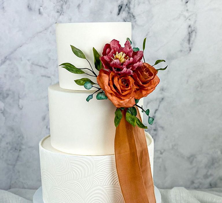 Autumn wedding cake design by Peak Patisserie 