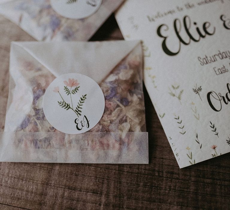 Small dried flower confetti packet with sticker for Isle of Wight wedding with macrame wedding decor