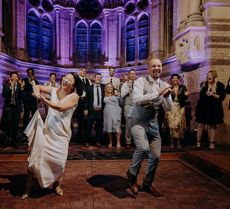 Bride & groom do TikTok dance on their wedding day