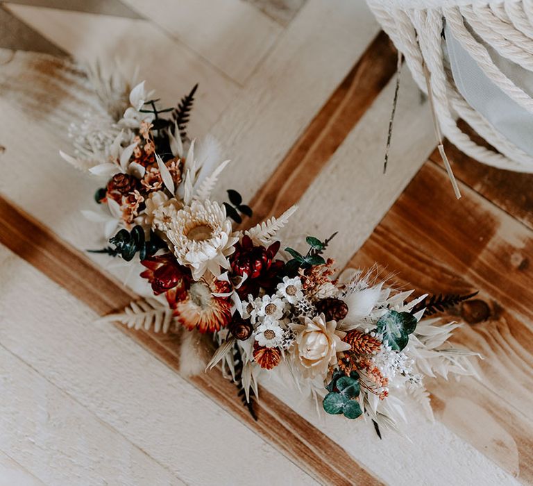 Dried flower bridal crown for rustic wedding 