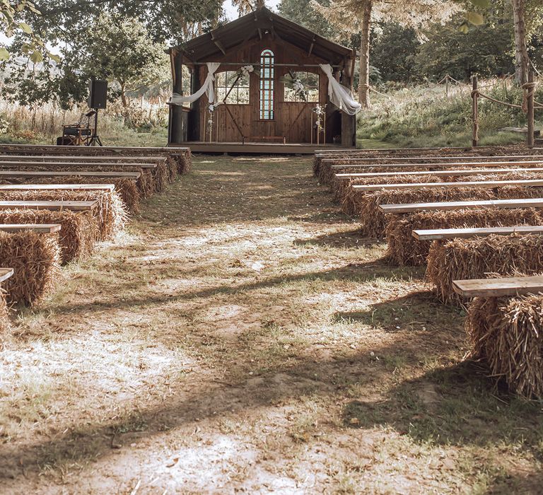 Oak Tree Farm wedding outdoors on summers day