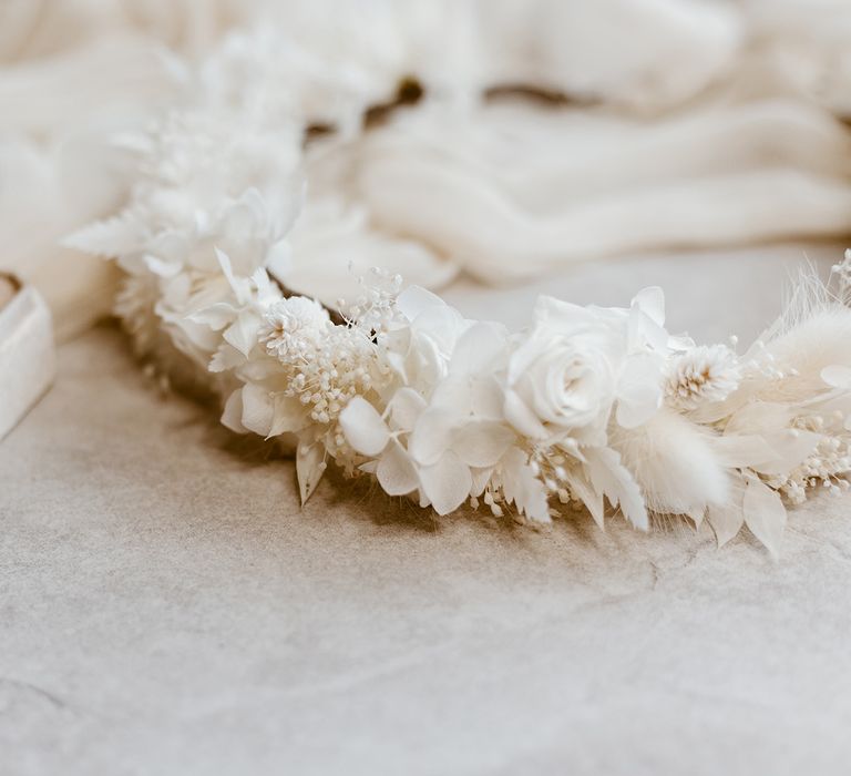 all white preserved flower wedding hair accessory by Luna and Wild 