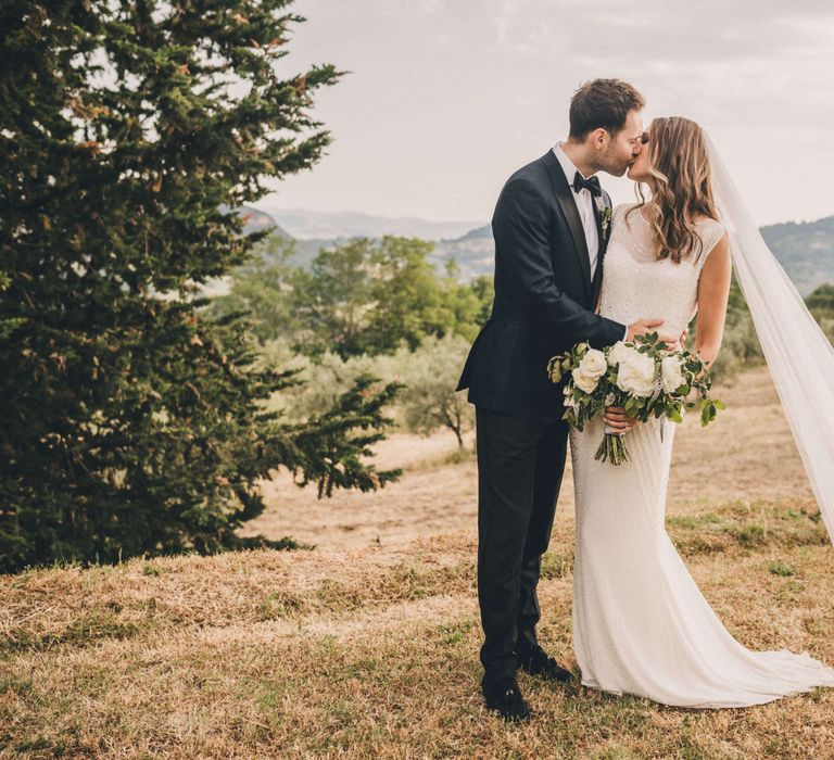 Tuscany Italy wedding bride and groom photography 