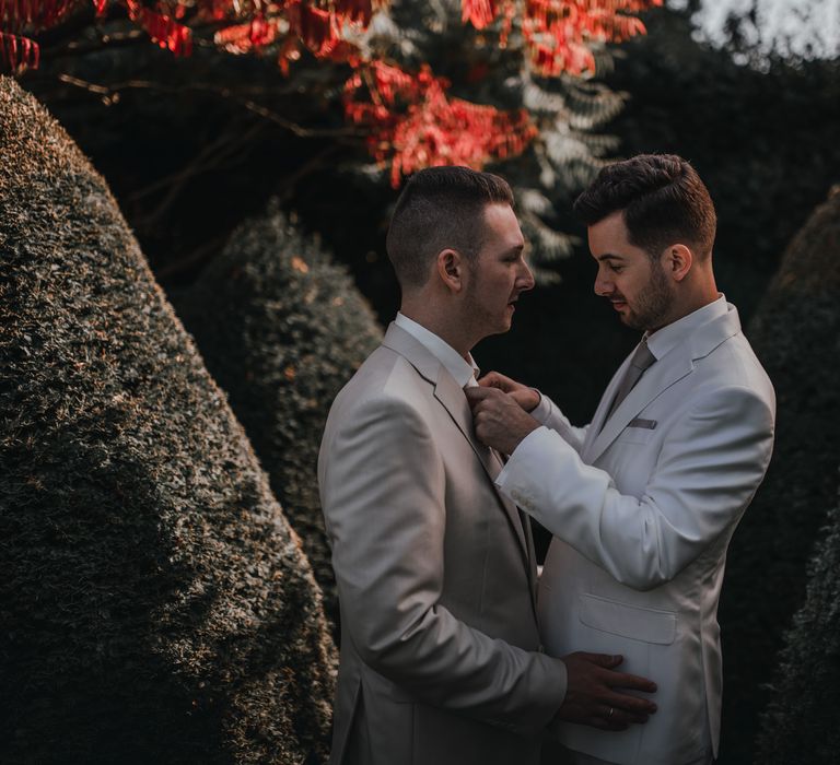 Grooms in light grey wedding suit at Netherlands wedding