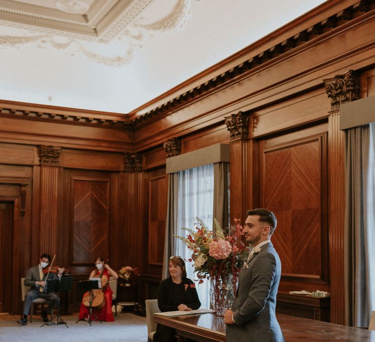 Old Marylebone Town Hall intimate wedding ceremony 