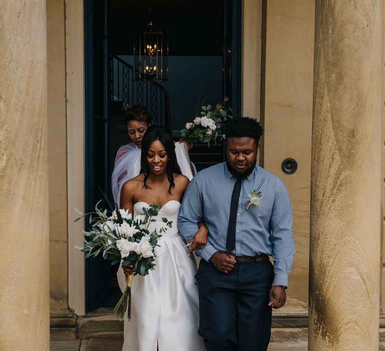 Bride in Halfpenny London separates 