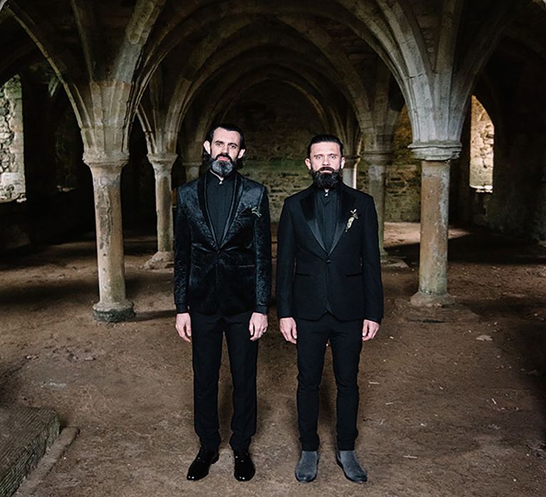 Groom and best man in black velvet tuxedo for gothic wedding idea 