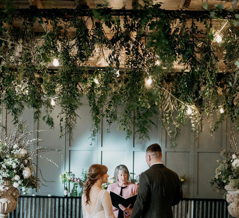 Intimate wedding with 40 guests at Holmes Mill wedding venue 