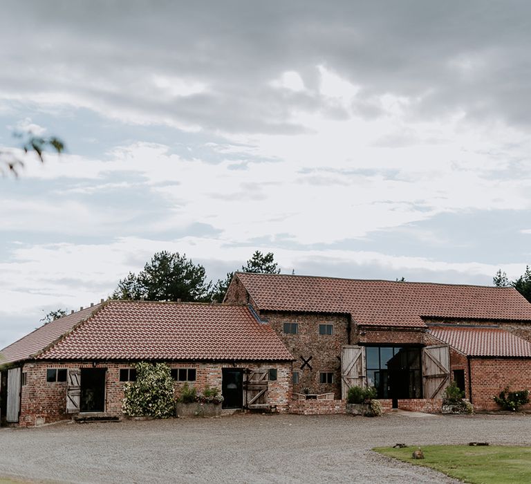 Woolas Barn wedding venue in York 