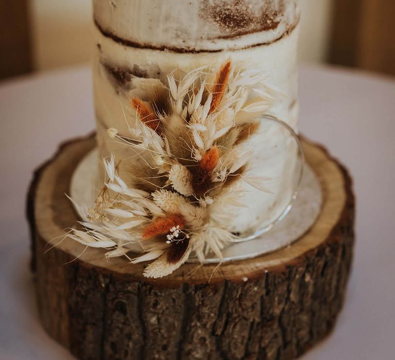 Semi-naked wedding cake for rustic wedding