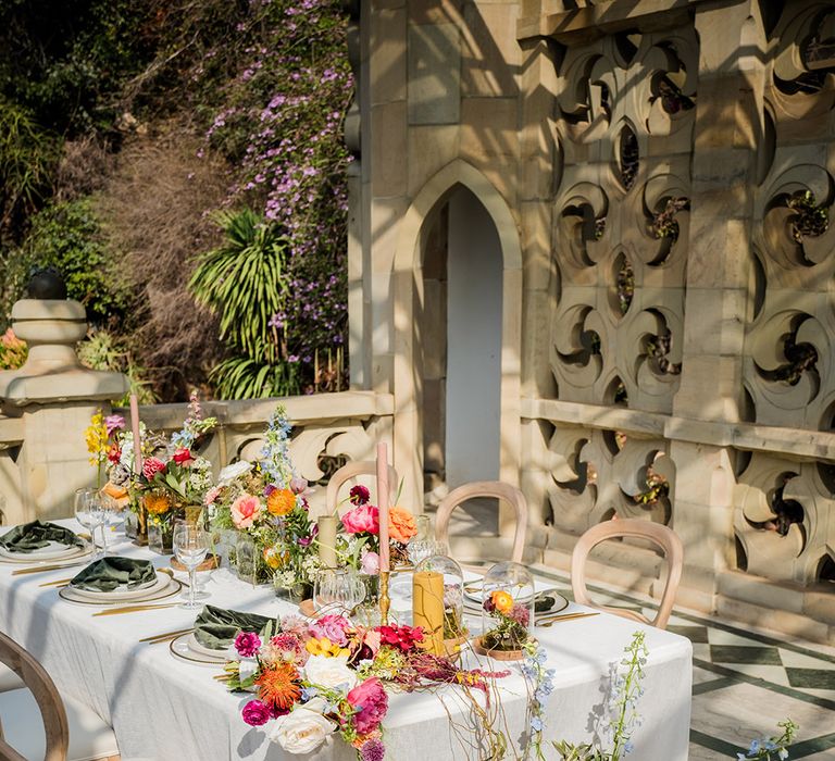 Colourful and vibrant wedding in South Africa with botanical wedding tablescape 