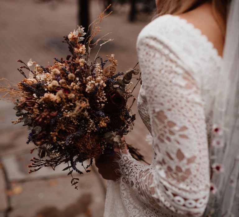 Homemade dried flower bouquet 