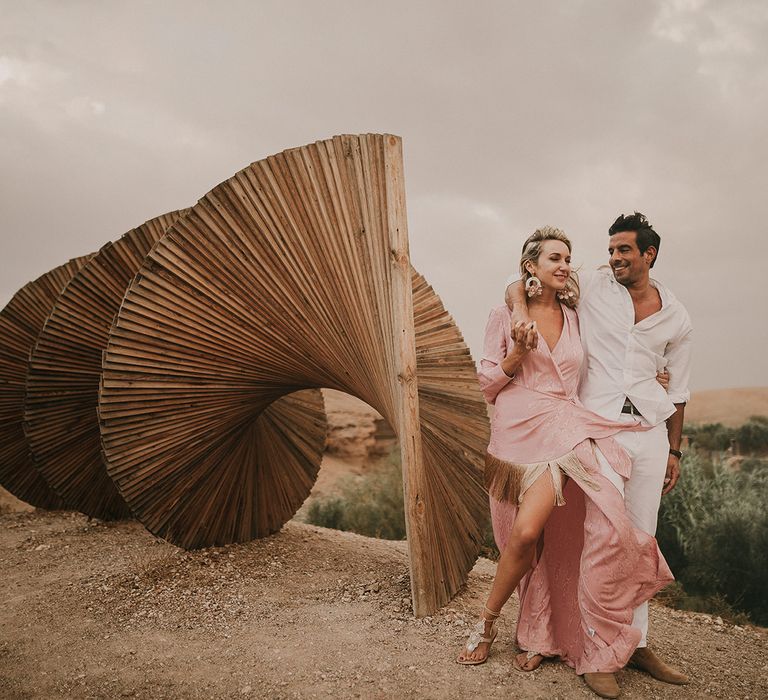 couples portraits by Pablo Laguia in Marrakech 