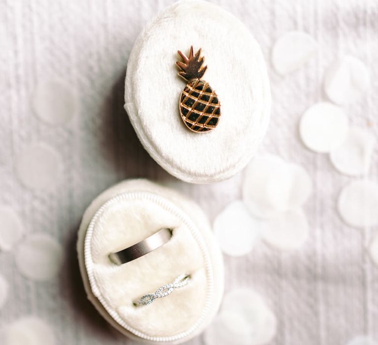 Pineapple Wedding Ring Holder 