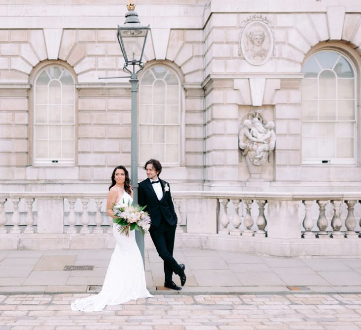 Striking London wedding photography at Somerset House