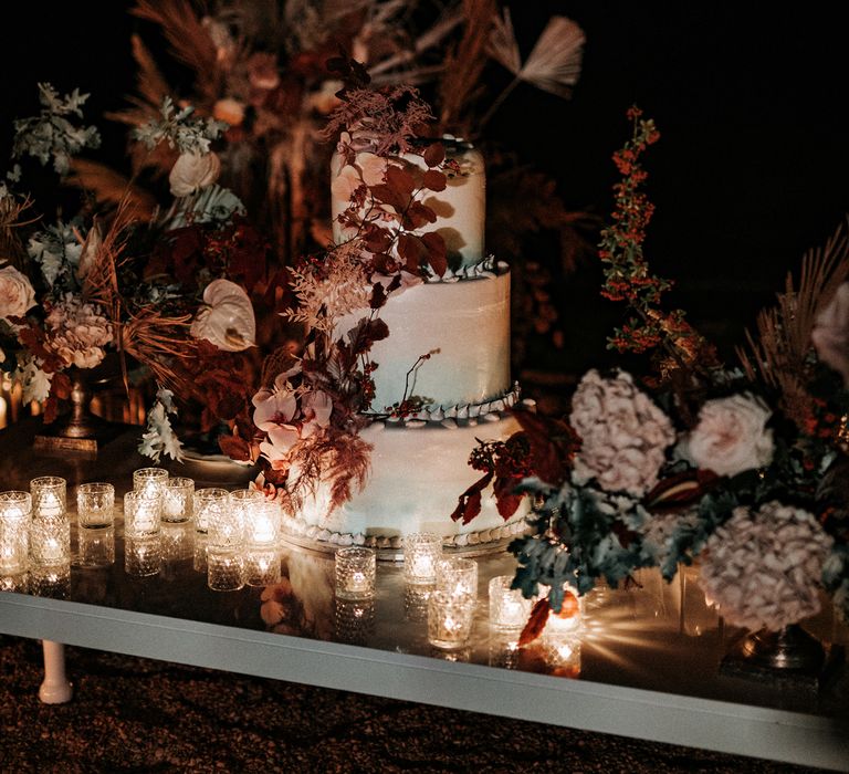 Wedding cake with dried and real flower wedding decor 