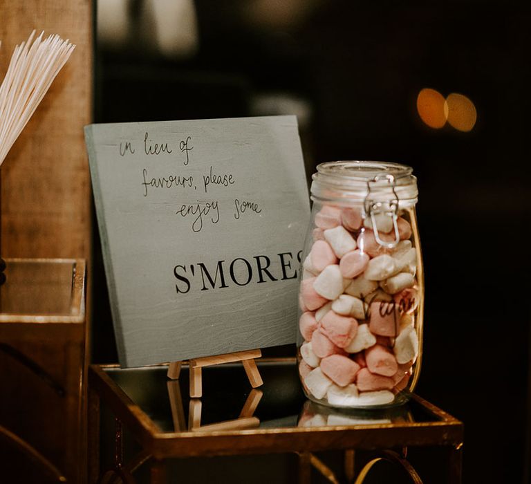 Fun and unique s'mores station for winter wedding