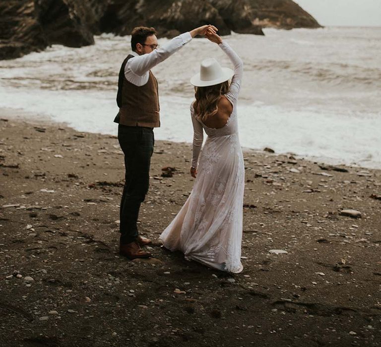 Seaside elopement wedding photography by Laura Dean