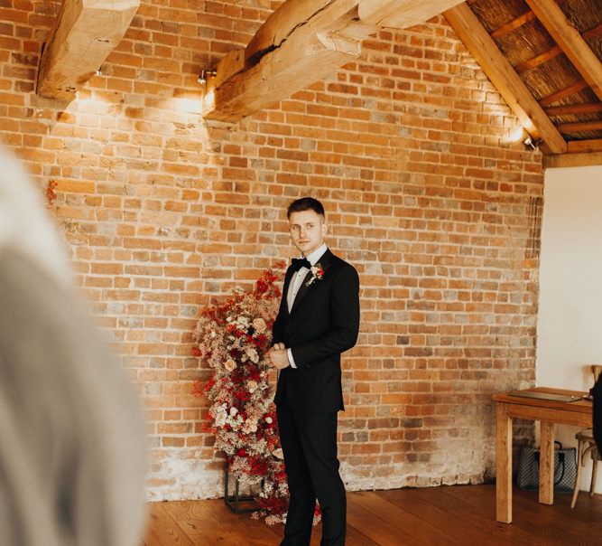 A black-tie dress code wedding at picturesque South Devon Wedding Venue