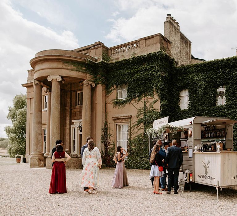 Wilderness Reserve wedding venue with an outdoor bar 