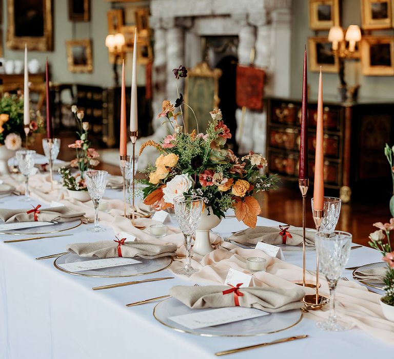 Somerley House autumnwedding theme and tablescape 