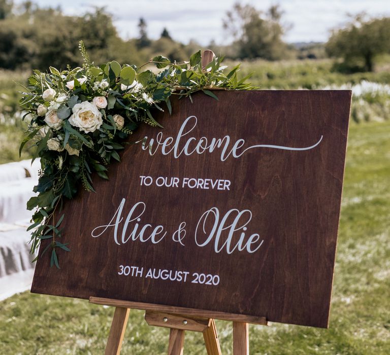 Wooden wedding sign 