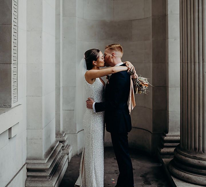 Old Marylebone Town Hall wedding portraits by Victoria Somerset-How Photography